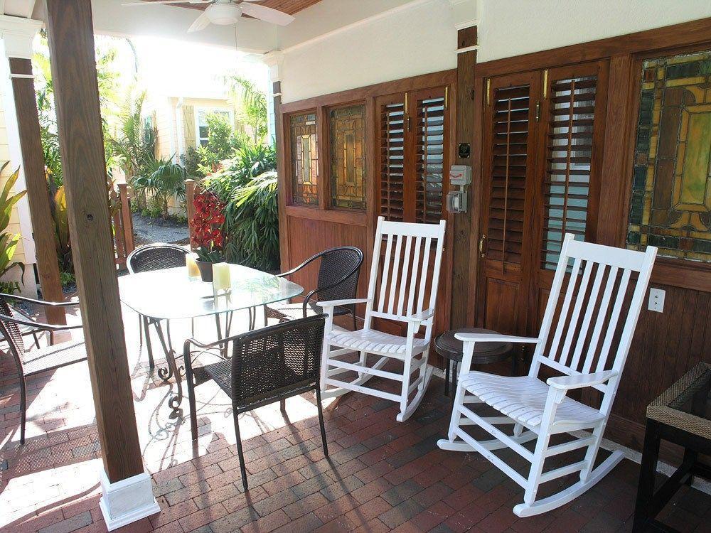 Travelers Palm Inn Key West Bagian luar foto
