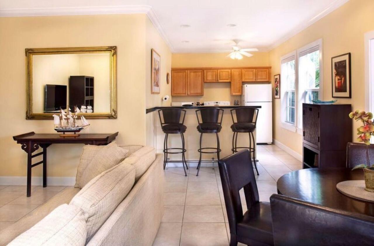 Travelers Palm Inn Key West Bagian luar foto